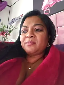 Snapshot of IndianDelia chatting on 04/23/26, 01:13 IndianDelia online show from 04/23/26, 01:13