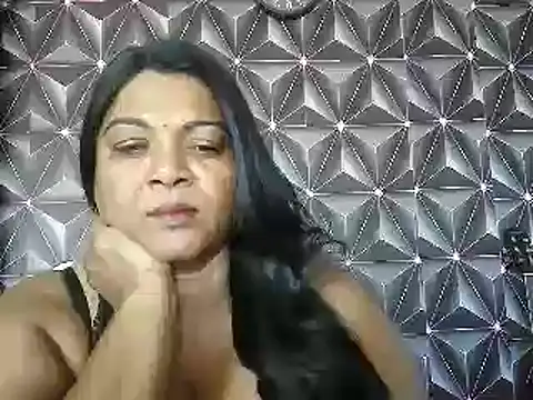 Snapshot of IndianDelia chatting on 05/26/26, 08:23 IndianDelia online show from 05/26/26, 08:23