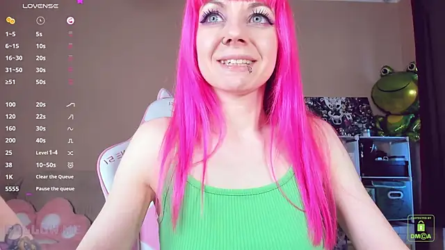 Snapshot of AmyRose6969 chatting on 06/14/26, 03:35 AmyRose6969 online show from 06/14/26, 03:35