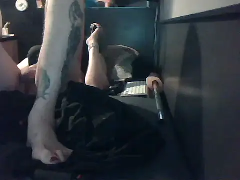 Slutviki69 online show from 05/10/26, 05:55