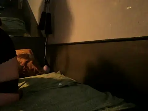 Slutviki69 online show from 05/04/26, 05:05