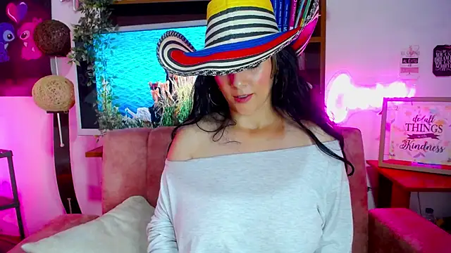 CiaraaSweet online show from 05/31/26, 06:09