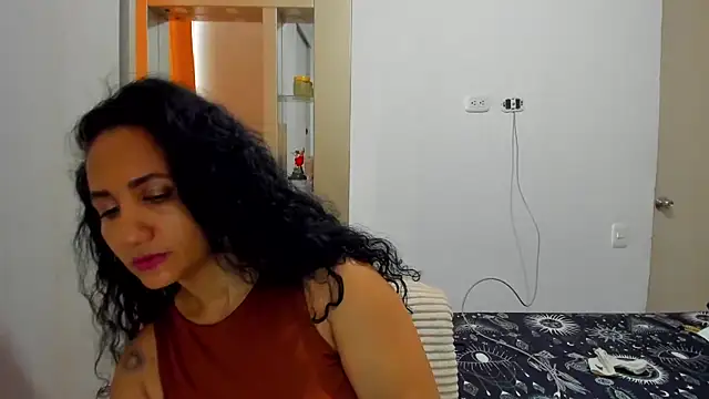 alaskmiller1 online show from 04/10/26, 09:11