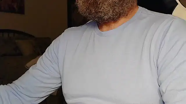 Snapshot of usdirtymikee9 chatting on 10/28/25, 06:01 usdirtymikee9 online show from 10/28/25, 06:01