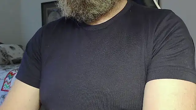 Snapshot of usdirtymikee9 chatting on 11/23/25, 05:56 usdirtymikee9 online show from 11/23/25, 05:56