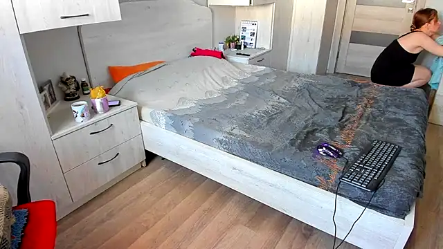 DUSSY PUSSY online show from 03/18/26, 04:15