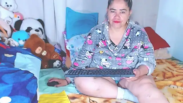 Snapshot of estrellita_fugaz16x chatting on 10/02/25, 05:11 estrellita fugaz16x online show from 10/02/25, 05:11