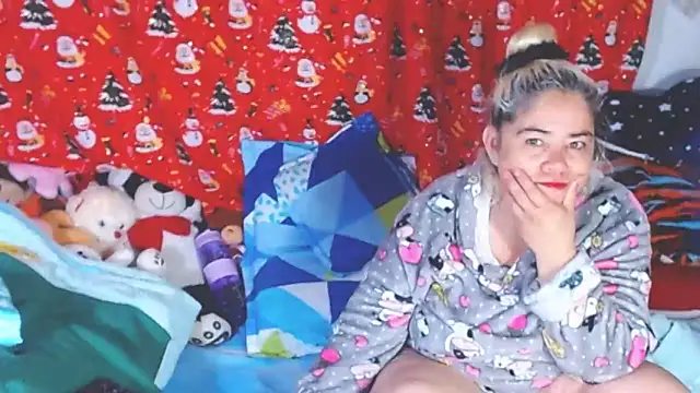 Snapshot of estrellita_fugaz16x chatting on 02/03/26, 08:41 estrellita fugaz16x online show from 02/03/26, 08:41