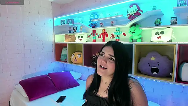 Snapshot of Maddysex_ chatting on 10/25/25, 11:42 Maddysex online show from 10/25/25, 11:42