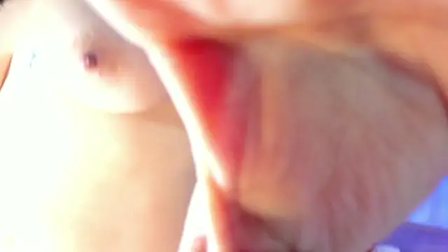 Snapshot of Maddysex_ chatting on 06/14/26, 11:00 Maddysex online show from 06/14/26, 11:00