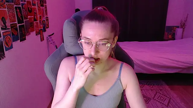 AnabelFrel online show from 03/19/26, 12:10