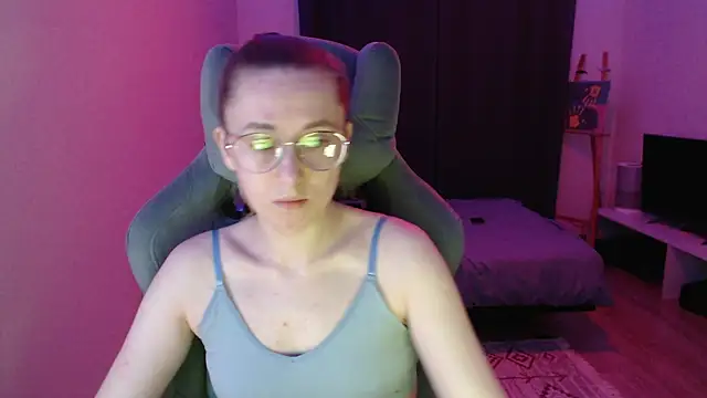 AnabelFrel online show from 11/06/25, 01:09