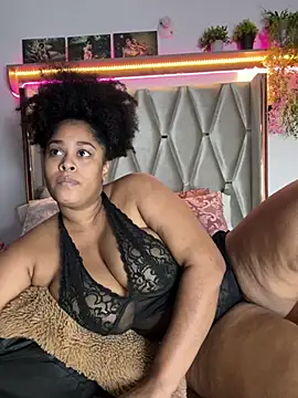 Snapshot of africa_xxx chatting on 01/30/25, 01:33 africa xxx online show from 01/30/25, 01:33