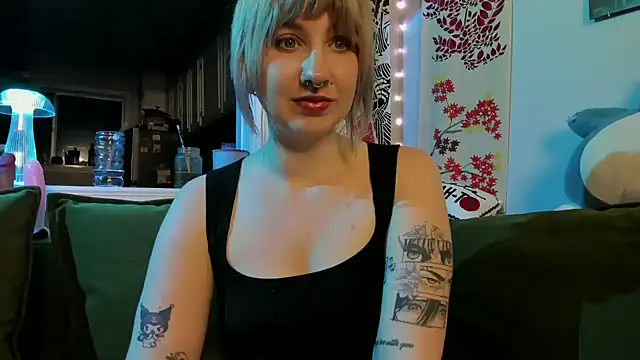 LedaBun online show from 04/25/26, 04:37