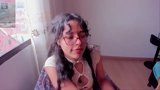 Snapshot of aluna_0310 chatting on 10/11/25, 05:58 aluna 0310 online show from 10/11/25, 05:58