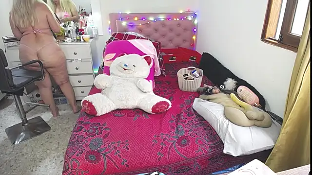 lucy belle bm online show from 10/08/25, 09:15