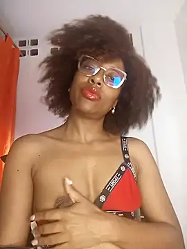 thaimy  online show from 04/23/26, 03:02