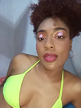 thaimy  online show from 12/02/25, 02:34