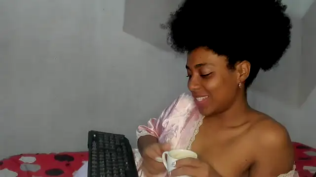 thaimy  online show from 09/19/25, 11:31