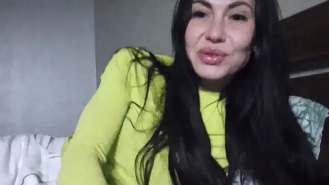 JulianaGold1 online show from 03/09/25, 10:08