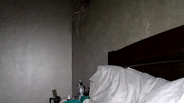 JulianaGold1 online show from 02/28/26, 09:14