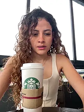 alana15 online show from 12/17/25, 09:09