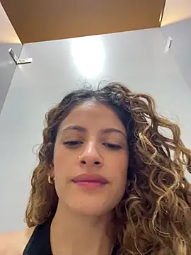 alana15 online show from 10/05/25, 01:57