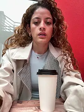 alana15 online show from 04/13/26, 09:30