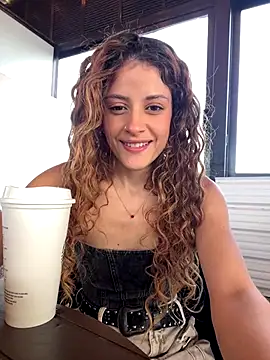 alana15 online show from 09/13/25, 09:37