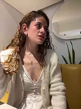 alana15 online show from 03/15/25, 10:11