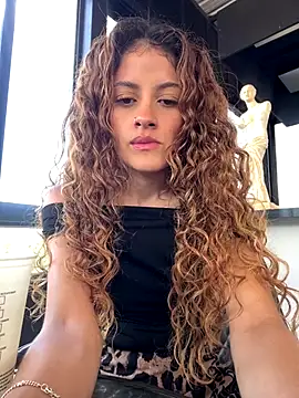 alana15 online show from 10/06/25, 07:58