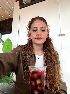 alana15 online show from 01/07/26, 09:09