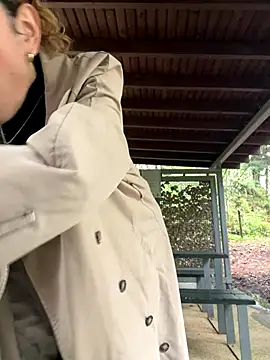 alana15 online show from 09/18/25, 03:04