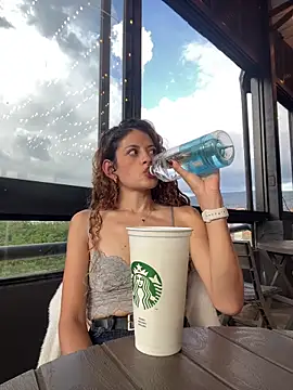 alana15 online show from 11/11/25, 09:20