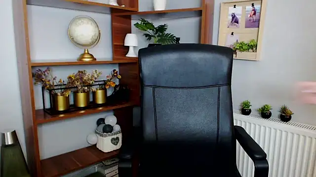 KayaMagic online show from 03/11/25, 05:13