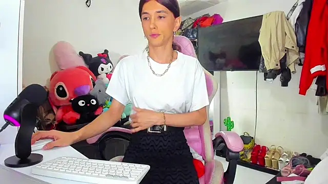 Snapshot of Lawrncesofiets chatting on 10/14/25, 05:57 Lawrncesofiets online show from 10/14/25, 05:57