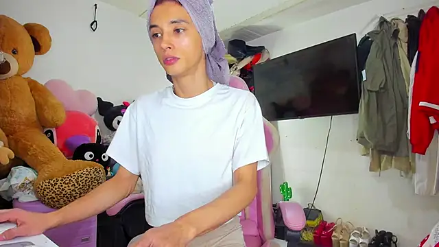 Lawrncesofiets online show from 11/15/25, 02:21