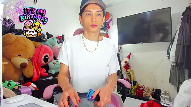 Lawrncesofiets online show from 01/12/26, 06:04