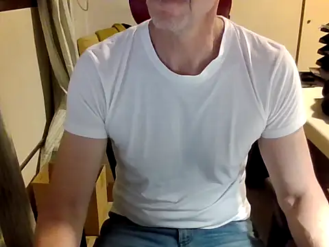 mariohurt101 online show from 09/18/25, 09:51