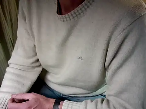 mariohurt101 online show from 09/29/25, 09:42