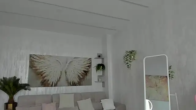 TiffanyHouston  online show from 03/26/26, 06:11