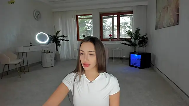 Snapshot of TiffanyHouston_ chatting on 02/03/25, 06:56 TiffanyHouston online show from 02/03/25, 06:56