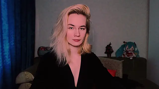 xxxcharismaaa online show from 02/17/25, 06:53