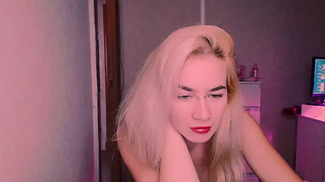 xxxcharismaaa online show from 10/24/25, 06:56