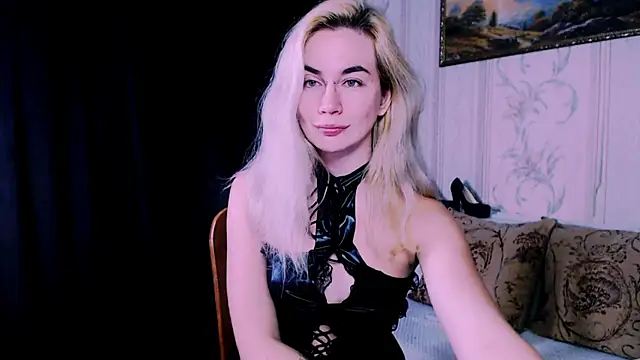 xxxcharismaaa online show from 11/08/25, 07:28