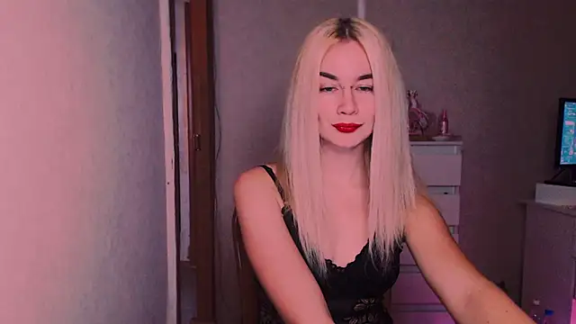 xxxcharismaaa online show from 10/30/25, 05:10