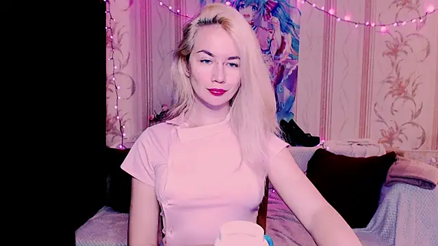 xxxcharismaaa online show from 05/20/26, 04:53