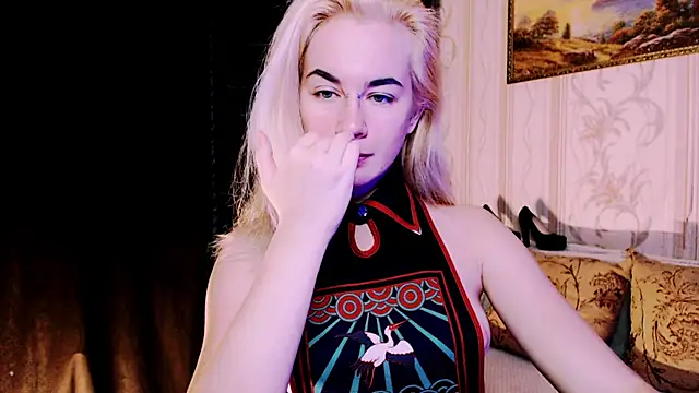 xxxcharismaaa online show from 11/13/25, 04:00