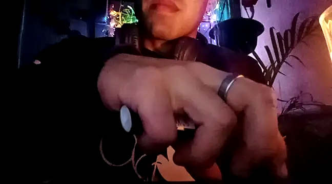 Prettyguy420 online show from 12/05/24, 11:12