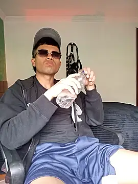 pinedasex777 online show from 11/06/25, 04:11